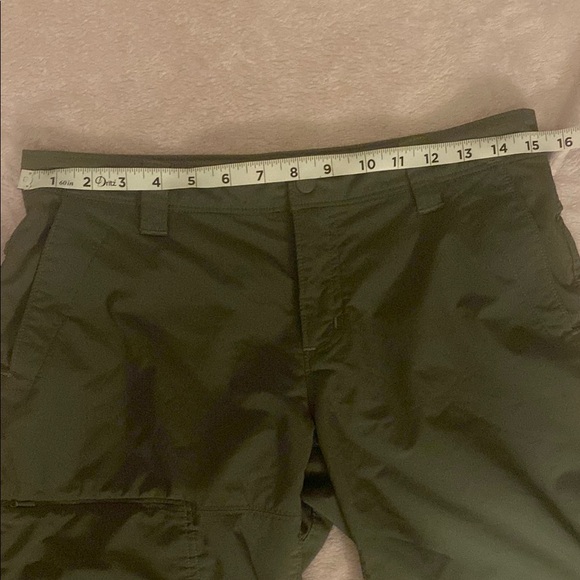 Gandered Mountain Women's Green NWOT Convertible Adjustable Pants/Shorts Sz 6R - Picture 3 of 12